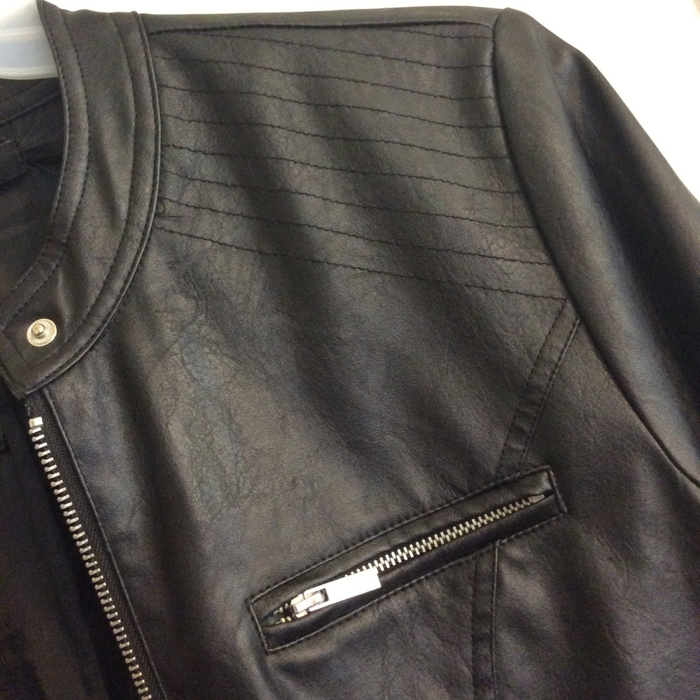 Just-One Jacket - Picture 5 of 8